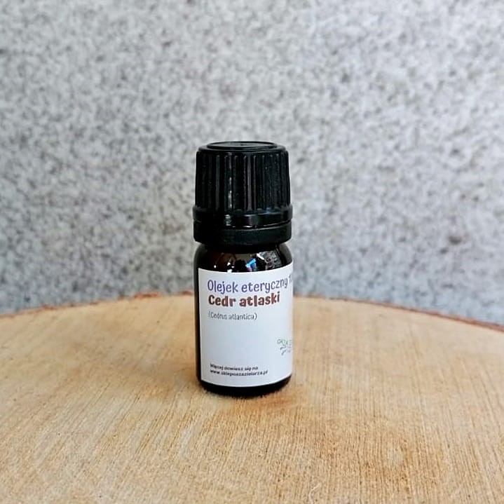 olejek eteryczny CEDR.jpeg